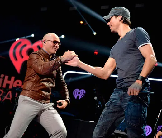 Otra ms... Enrique Iglesias y Pitbull anuncian que harn otra cancin juntos.
